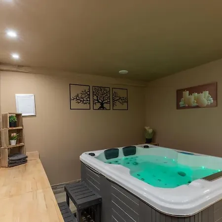 Gite Cosy Jacuzzi Privatif Proche Paris Et Giverny La Boissiere  Exterior photo